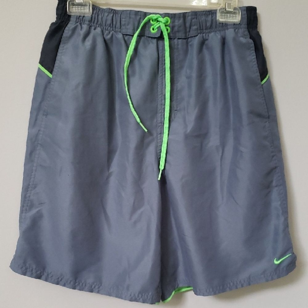 Nike Swim Trunks Mens M Gray and Green Athletic Board Shorts